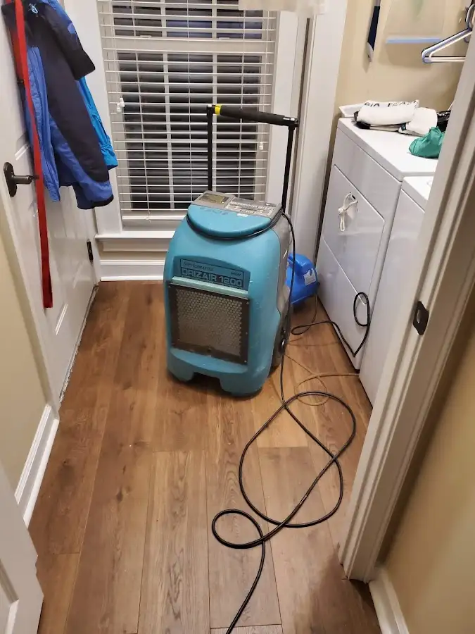 Commercial dehumidifier deployed for Crawl Space Restoration in Midland